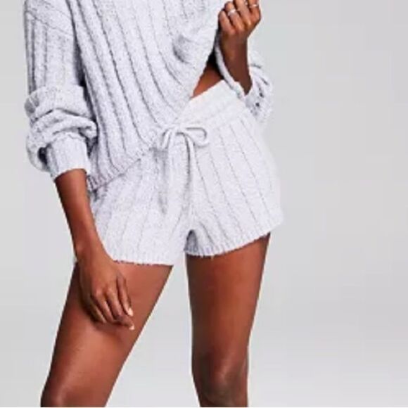AND NOW THIS short Women's Cable-Knit Shorts in gray size medium, New - Picture 2 of 9